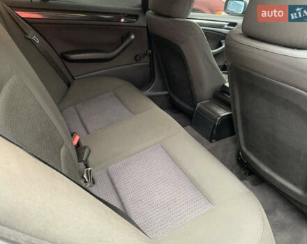Сірий БМВ 3 Серія, об'ємом двигуна 2 л та пробігом 401 тис. км за 4999 $, фото 10 на Automoto.ua