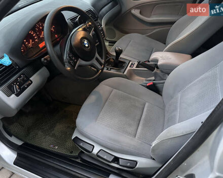 Серый БМВ 3 Серия, объемом двигателя 2 л и пробегом 259 тыс. км за 4200 $, фото 12 на Automoto.ua