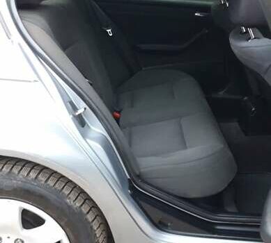 Серый БМВ 3 Серия, объемом двигателя 2 л и пробегом 335 тыс. км за 4500 $, фото 16 на Automoto.ua