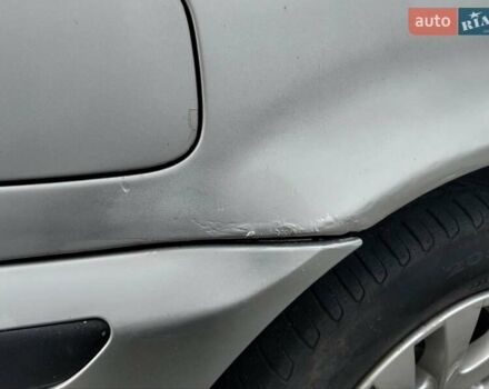 Серый БМВ 3 Серия, объемом двигателя 1.8 л и пробегом 315 тыс. км за 4000 $, фото 9 на Automoto.ua