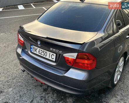 Серый БМВ 3 Серия, объемом двигателя 2 л и пробегом 388 тыс. км за 8000 $, фото 18 на Automoto.ua