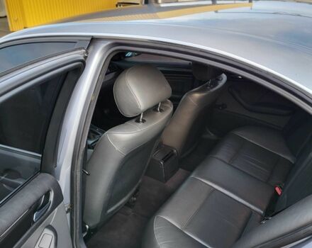 Серый БМВ 3 Серия, объемом двигателя 1.8 л и пробегом 240 тыс. км за 5500 $, фото 8 на Automoto.ua