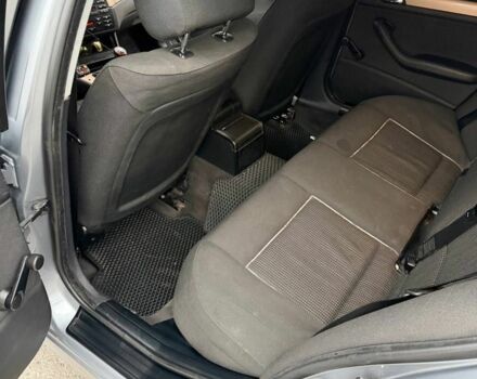 Сірий БМВ 3 Серія, об'ємом двигуна 1.8 л та пробігом 296 тис. км за 4500 $, фото 8 на Automoto.ua