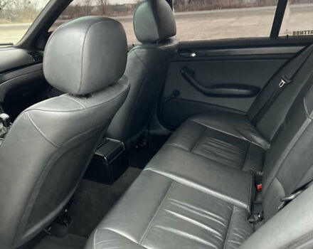 Серый БМВ 3 Серия, объемом двигателя 2 л и пробегом 398 тыс. км за 6500 $, фото 30 на Automoto.ua