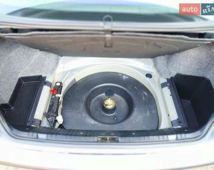 Серый БМВ 3 Серия, объемом двигателя 2 л и пробегом 178 тыс. км за 6700 $, фото 27 на Automoto.ua