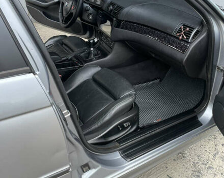 Серый БМВ 3 Серия, объемом двигателя 2 л и пробегом 330 тыс. км за 5600 $, фото 5 на Automoto.ua