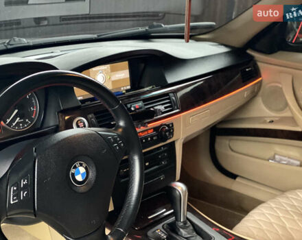 Серый БМВ 3 Серия, объемом двигателя 2 л и пробегом 388 тыс. км за 8000 $, фото 25 на Automoto.ua