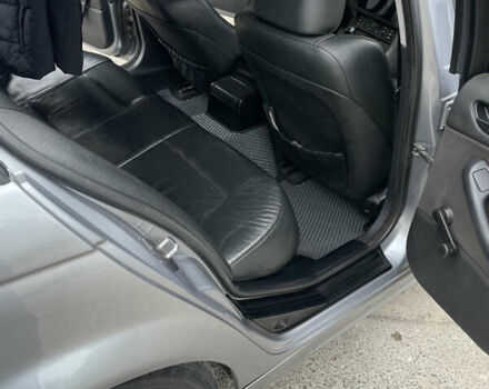 Серый БМВ 3 Серия, объемом двигателя 2 л и пробегом 330 тыс. км за 5600 $, фото 6 на Automoto.ua