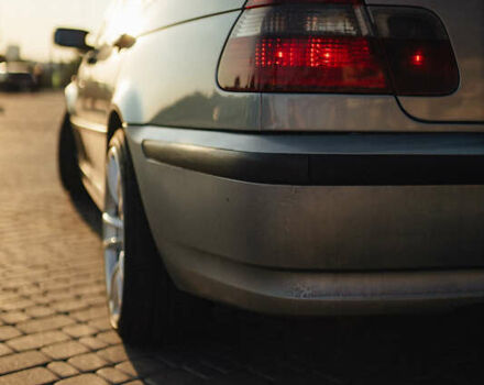 Серый БМВ 3 Серия, объемом двигателя 2 л и пробегом 330 тыс. км за 5600 $, фото 19 на Automoto.ua