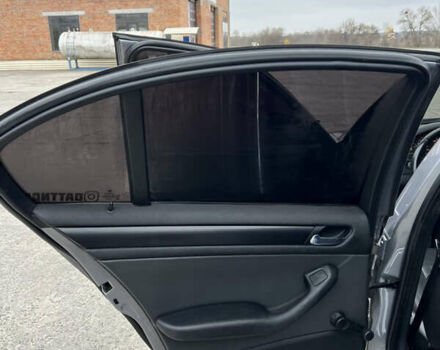 Серый БМВ 3 Серия, объемом двигателя 2 л и пробегом 398 тыс. км за 6500 $, фото 29 на Automoto.ua