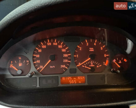 Сірий БМВ 3 Серія, об'ємом двигуна 1.8 л та пробігом 182 тис. км за 5100 $, фото 9 на Automoto.ua