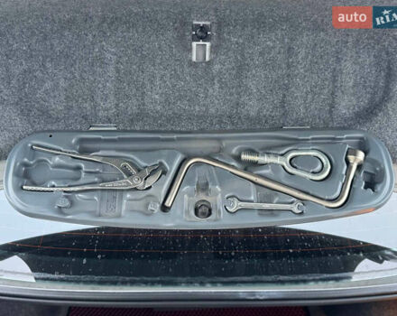 Сірий БМВ 3 Серія, об'ємом двигуна 1.8 л та пробігом 182 тис. км за 5100 $, фото 10 на Automoto.ua