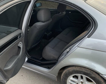 Сірий БМВ 3 Серія, об'ємом двигуна 1.8 л та пробігом 250 тис. км за 4300 $, фото 19 на Automoto.ua