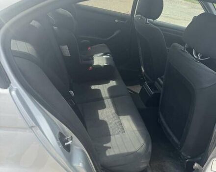 Сірий БМВ 3 Серія, об'ємом двигуна 2 л та пробігом 205 тис. км за 4800 $, фото 5 на Automoto.ua