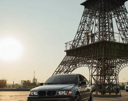 Серый БМВ 3 Серия, объемом двигателя 2 л и пробегом 330 тыс. км за 5600 $, фото 27 на Automoto.ua