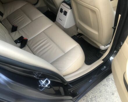 Серый БМВ 3 Серия, объемом двигателя 2.5 л и пробегом 351 тыс. км за 6400 $, фото 14 на Automoto.ua