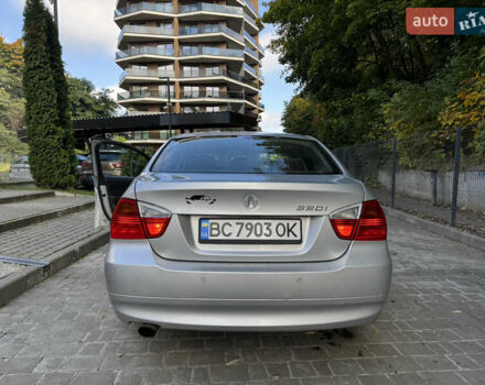 Серый БМВ 3 Серия, объемом двигателя 2 л и пробегом 201 тыс. км за 4500 $, фото 1 на Automoto.ua