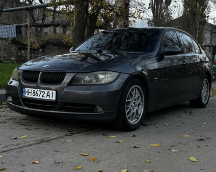 Серый БМВ 3 Серия, объемом двигателя 2 л и пробегом 323 тыс. км за 6200 $, фото 4 на Automoto.ua