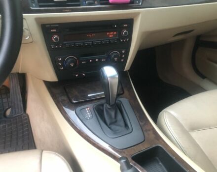 Серый БМВ 3 Серия, объемом двигателя 2.5 л и пробегом 351 тыс. км за 6400 $, фото 16 на Automoto.ua