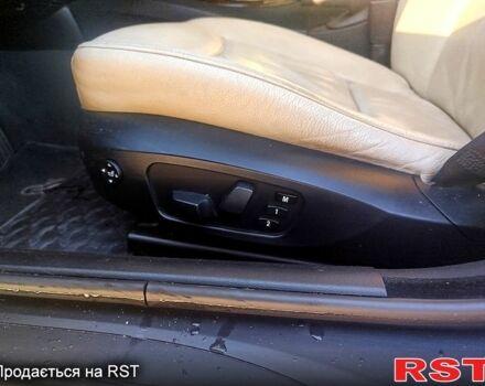 Серый БМВ 3 Серия, объемом двигателя 2.5 л и пробегом 319 тыс. км за 7500 $, фото 2 на Automoto.ua