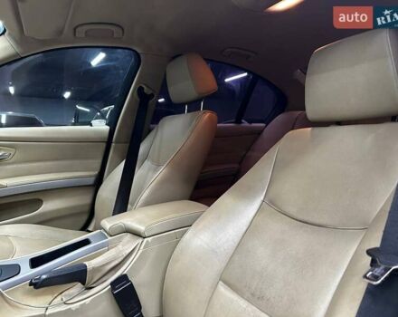 Серый БМВ 3 Серия, объемом двигателя 2 л и пробегом 276 тыс. км за 8000 $, фото 11 на Automoto.ua