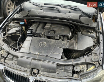 Серый БМВ 3 Серия, объемом двигателя 2 л и пробегом 232 тыс. км за 6300 $, фото 15 на Automoto.ua