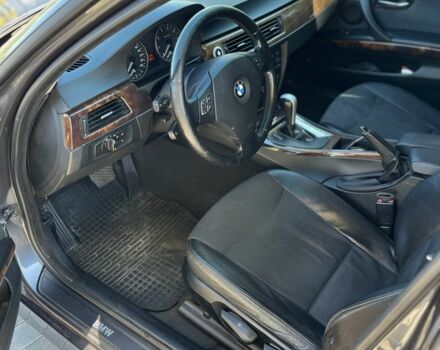 Серый БМВ 3 Серия, объемом двигателя 2 л и пробегом 307 тыс. км за 6699 $, фото 5 на Automoto.ua