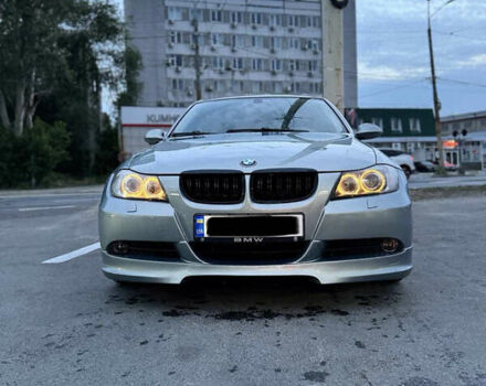 Серый БМВ 3 Серия, объемом двигателя 2 л и пробегом 292 тыс. км за 6600 $, фото 6 на Automoto.ua