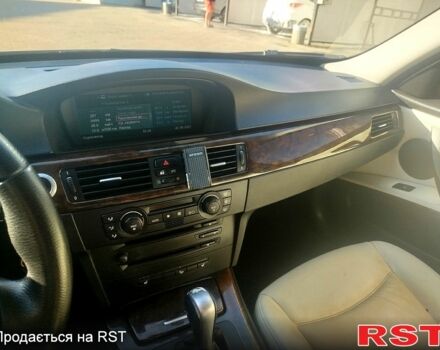 Серый БМВ 3 Серия, объемом двигателя 2.5 л и пробегом 319 тыс. км за 7500 $, фото 1 на Automoto.ua