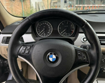 Серый БМВ 3 Серия, объемом двигателя 2 л и пробегом 311 тыс. км за 7200 $, фото 10 на Automoto.ua