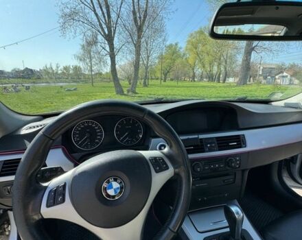 Серый БМВ 3 Серия, объемом двигателя 2 л и пробегом 200 тыс. км за 5500 $, фото 4 на Automoto.ua