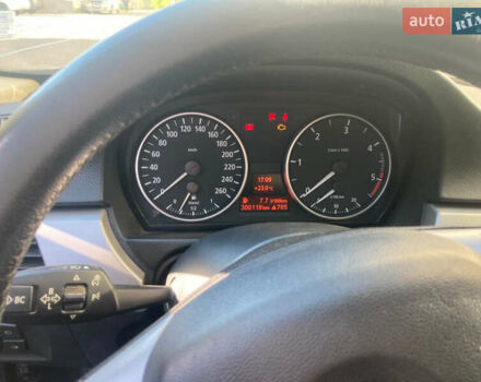 Серый БМВ 3 Серия, объемом двигателя 2 л и пробегом 320 тыс. км за 7000 $, фото 1 на Automoto.ua