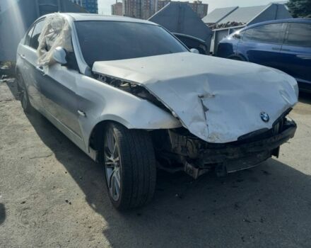 Серый БМВ 3 Серия, объемом двигателя 3 л и пробегом 219 тыс. км за 4500 $, фото 1 на Automoto.ua