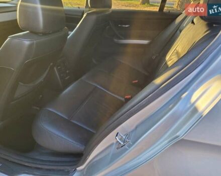 Серый БМВ 3 Серия, объемом двигателя 2.5 л и пробегом 314 тыс. км за 8000 $, фото 12 на Automoto.ua