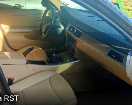 Серый БМВ 3 Серия, объемом двигателя 2 л и пробегом 249 тыс. км за 7500 $, фото 1 на Automoto.ua