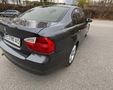 Серый БМВ 3 Серия, объемом двигателя 2 л и пробегом 332 тыс. км за 5999 $, фото 4 на Automoto.ua