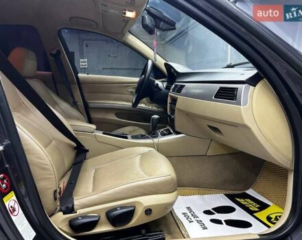 Серый БМВ 3 Серия, объемом двигателя 2 л и пробегом 276 тыс. км за 8000 $, фото 8 на Automoto.ua