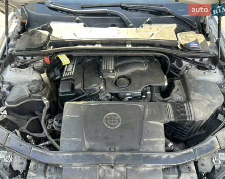 Серый БМВ 3 Серия, объемом двигателя 2 л и пробегом 194 тыс. км за 6850 $, фото 9 на Automoto.ua