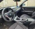 Серый БМВ 3 Серия, объемом двигателя 2 л и пробегом 300 тыс. км за 3300 $, фото 1 на Automoto.ua