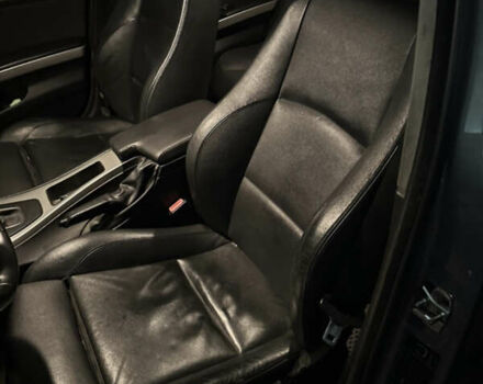 Серый БМВ 3 Серия, объемом двигателя 2 л и пробегом 292 тыс. км за 6600 $, фото 10 на Automoto.ua