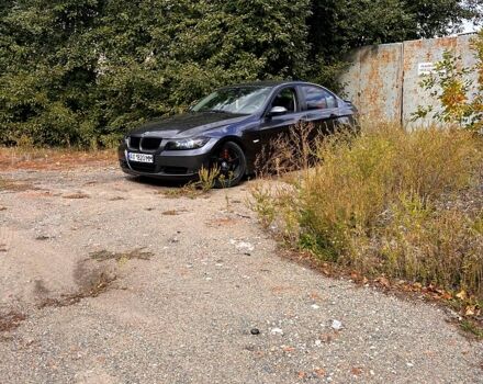 Серый БМВ 3 Серия, объемом двигателя 2 л и пробегом 251 тыс. км за 6900 $, фото 1 на Automoto.ua