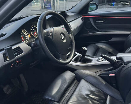 Сірий БМВ 3 Серія, об'ємом двигуна 2 л та пробігом 295 тис. км за 6900 $, фото 8 на Automoto.ua