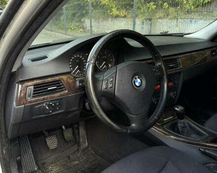 Серый БМВ 3 Серия, объемом двигателя 2 л и пробегом 201 тыс. км за 4500 $, фото 13 на Automoto.ua