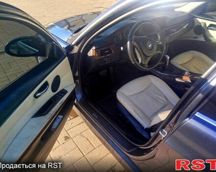Серый БМВ 3 Серия, объемом двигателя 2.5 л и пробегом 319 тыс. км за 7500 $, фото 3 на Automoto.ua
