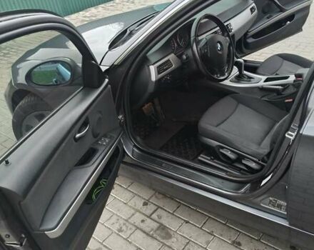 Серый БМВ 3 Серия, объемом двигателя 2.5 л и пробегом 196 тыс. км за 7500 $, фото 10 на Automoto.ua