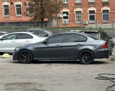 Серый БМВ 3 Серия, объемом двигателя 2 л и пробегом 245 тыс. км за 7300 $, фото 2 на Automoto.ua