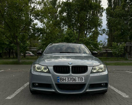 Серый БМВ 3 Серия, объемом двигателя 2 л и пробегом 371 тыс. км за 8600 $, фото 5 на Automoto.ua
