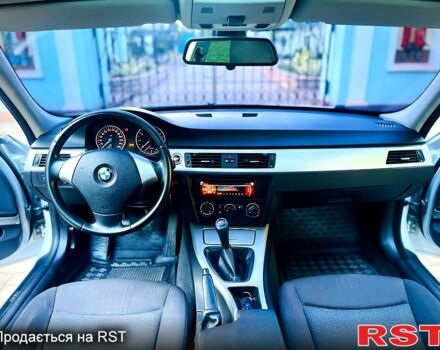 Серый БМВ 3 Серия, объемом двигателя 2 л и пробегом 300 тыс. км за 7100 $, фото 4 на Automoto.ua