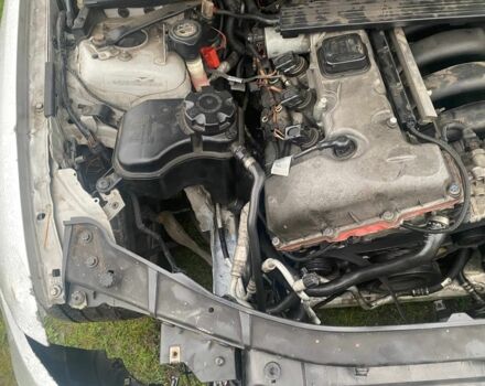 Серый БМВ 3 Серия, объемом двигателя 3 л и пробегом 216 тыс. км за 5500 $, фото 5 на Automoto.ua