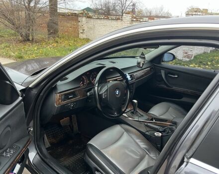 Серый БМВ 3 Серия, объемом двигателя 2.5 л и пробегом 252 тыс. км за 7000 $, фото 7 на Automoto.ua